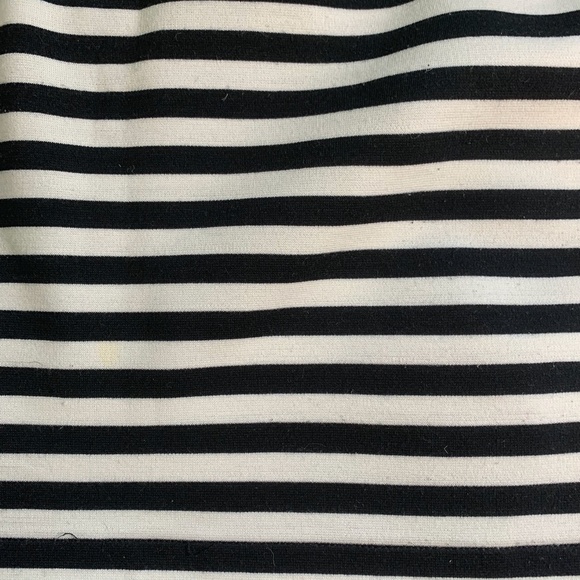 Tommy Hilfiger Striped skirt Size 8 black -white - Picture 3 of 4